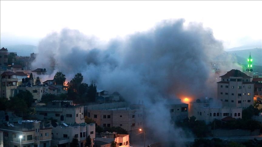 Forcat izraelite shkatërrojnë ndërtesat palestineze në Bregun Perëndimor