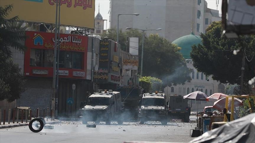 Израелските сили застрелаа тројца Палестинци во Наблус, на Западниот Брег