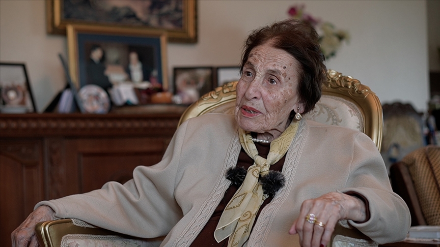 101 yaşındaki Türkolog dilin önemini anlattı