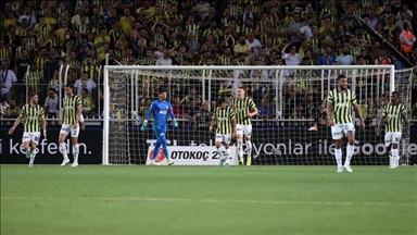 Fenerbahce escape defeat at last minute in Turkish Super Lig