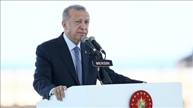 Erdoğan vizitoi anijen e shpimit "Abdülhamid Han"