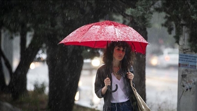 Danas u BiH pretežno oblačno, povremeno moguće padavine