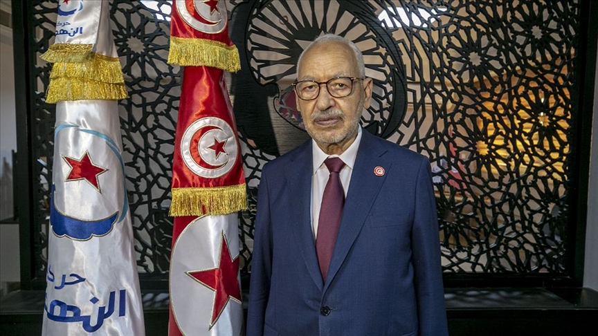 الغنوشي: مستعد لترك رئاسة "النهضة" ضمن "تسوية للمشكل التونسي" (مقابلة)