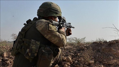 Спецназ ВС Турции нейтрализовал 8 террористов на севере Сирии