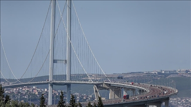 Подвесным мостом Османгази в Турции воспользовались уже 55,5 млн водителей