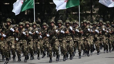 جيش الجزائر: رسالتان للداخل والخارج من استعراض 5 يوليو الضخم