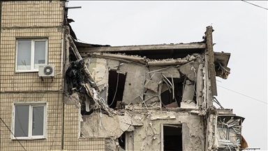 Ukrayna'nın Nikopol şehrine Rus güçlerince düzenlenen saldırılarda 3 kişi öldü