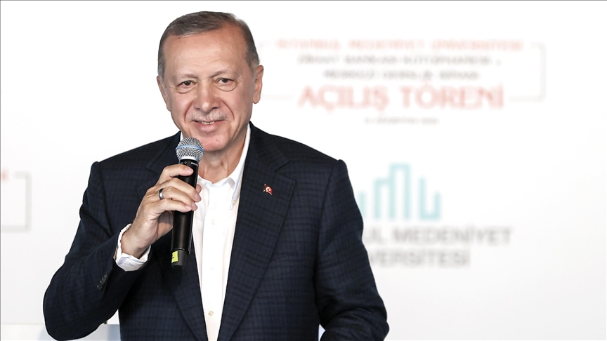 Cumhurbaşkanı Erdoğan: Okul kütüphanelerindeki kitap sayısını yıl sonuna kadar 100 milyona tamamlayacağız