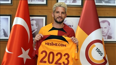 Galatasaray'da Mertens, 10 numaralı formayı giyecek