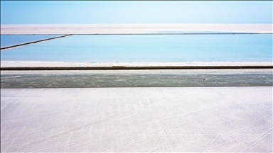 "Berba" soli u jezeru Tuz u Turkiye
