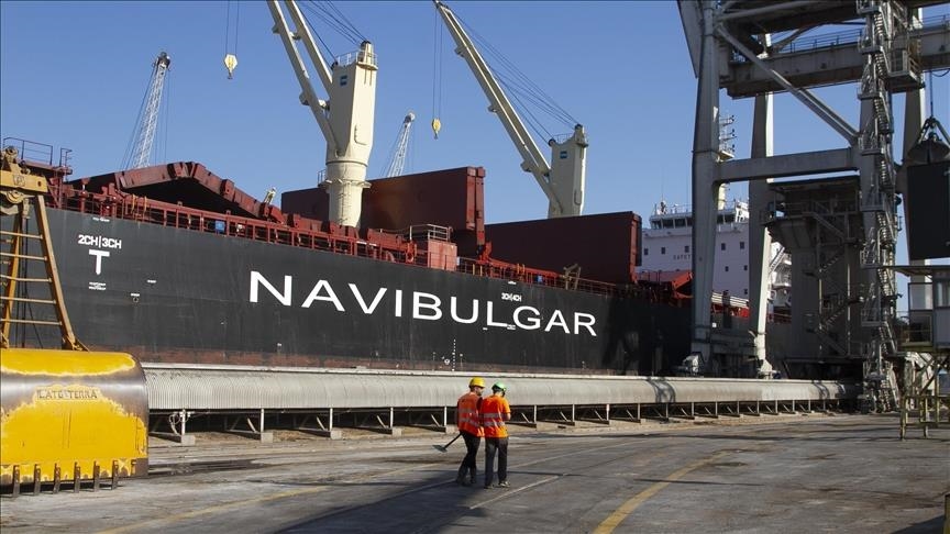 Maltese-flagged ship with Ukrainian grain docks in Italy
