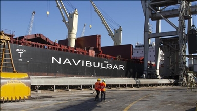 Anija me 13 mijë tonë misër nga Ukraina mbërrin në Itali