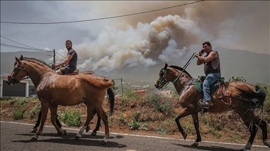 İspanya'nın Aragon bölgesinde çıkan yangından dolayı 1300 kişi tahliye edildi