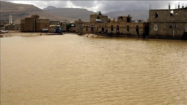 اليمن.. "الحوثي" تعلن مصرع 91 شخصا جراء السيول