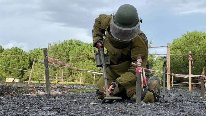 Azerbaijani army finds minefield in eastern Lachin region