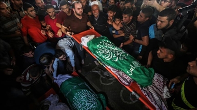 Presse israélienne : Israël admet avoir tué 5 enfants lors d'un raid contre un cimetière à Jabalia