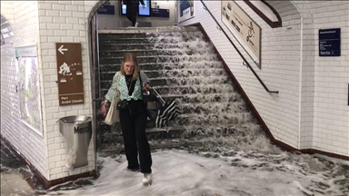 France : Des stations de métro inondées à Paris après des pluies « diluviennes »  