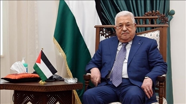 عباس يبحث تطورات القضية الفلسطينية مع المستشار الألماني