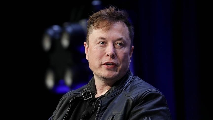 Elon Musk says tweet about buying Manchester United was a joke