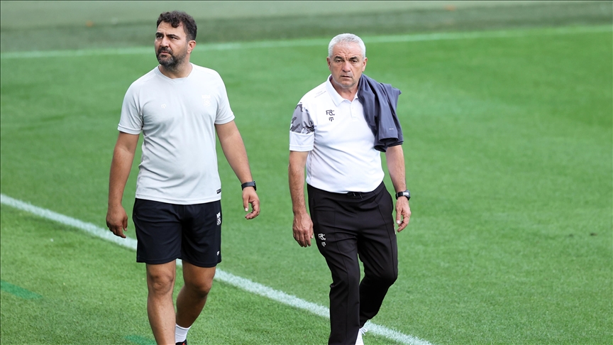 Demir Grup Sivasspor Teknik Direktörü Rıza Çalımbay: Çok zor bir rakiple oynayacağız