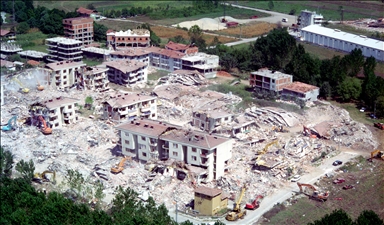 Türkiye, 23 vjet nga tërmeti shkatërrues në Marmara