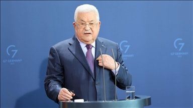الرئيس الفلسطيني: لم أقصد إنكار خصوصية الهولوكوست 
