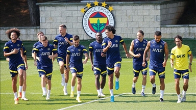 Fenerbahçe, Austria Wien maçı hazırlıklarını tamamladı 