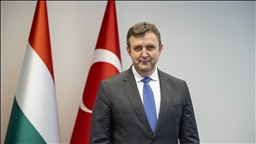 وزير مجري: قررنا شراء منتجات الصناعات الدفاعية التركية (مقابلة)