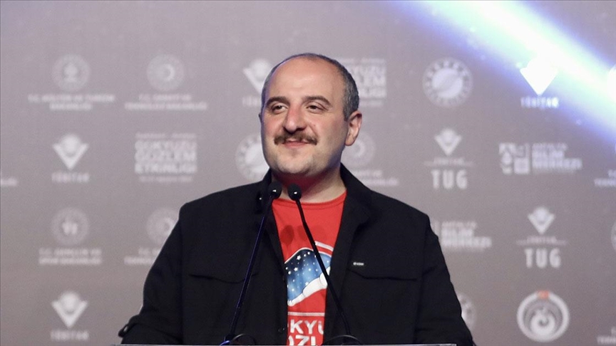 Bakan Varank: (Gökyüzü Gözlem Etkinliği) Bu etkinliğe katılan gençlerimiz yarının en başarılı bilim insanları olacak