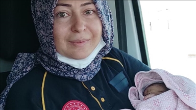 Konya'da sokakta yeni doğmuş bebek bulundu