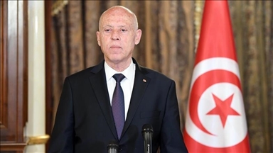 تونس.. الرئيس قيس سعيد يعلن بدء العمل بالدستور الجديد