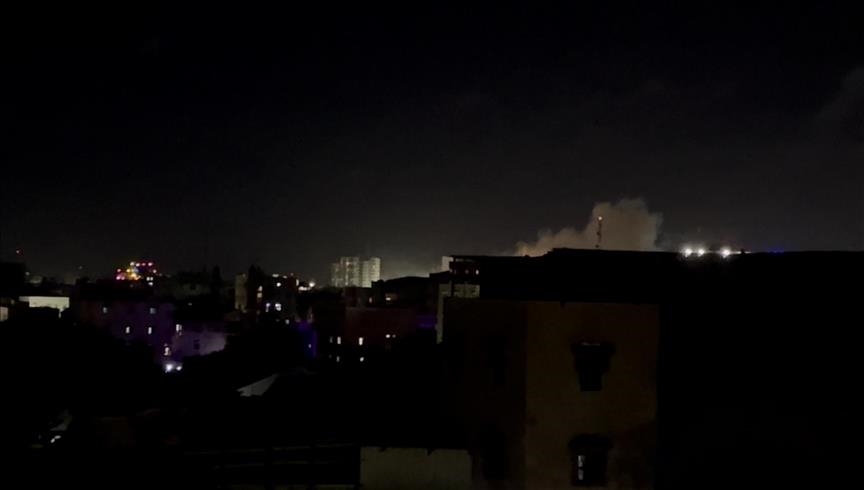 Somalie: Attentat-suicide visant un hôtel du centre de Mogadiscio