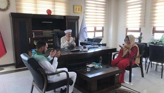 French woman finds Islam on Türkiye trip