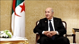 الرئيس الجزائري يدعو لحماية الذاكرة الوطنية من "مكر الحاقدين"