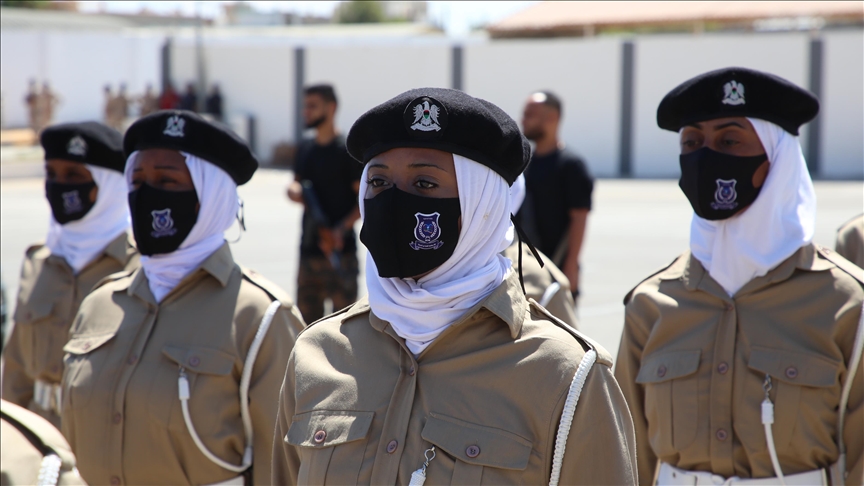 ليبيا.. تخريج أول دفعة شرطيات بجهاز مكافحة الهجرة غير النظامية