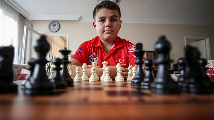 Turkish prodigy on way to becoming youngest chess grandmaster
