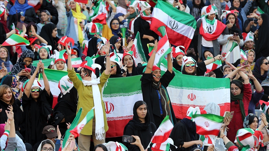 Iranian women allowed to attend local football match,1st time since 1979 