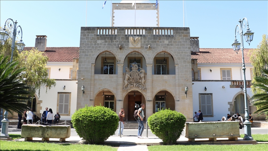 Kıbrıs Rum kesiminden silah tüccarı ve uyuşturucu baronlarına vatandaşlık
