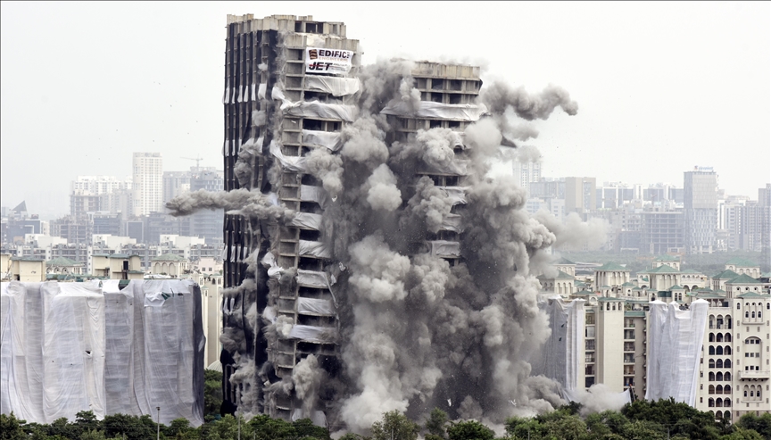 India razes skyscrapers in biggest ever demolition