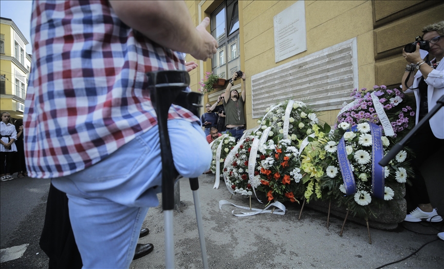 U Sarajevu obilježena 27. godišnjica stradanja u masakru kod Gradske tržnice: Nedužne žrtve ne smiju biti zaboravljene