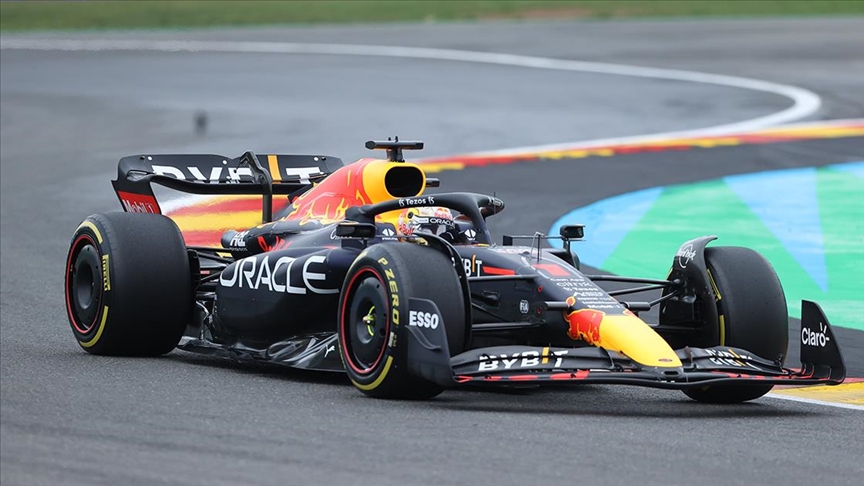 F1 Belçika Grand Prix'sini Verstappen kazandı