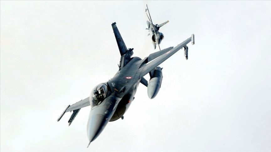 Sistem rudal S-300 Yunani ganggu jet F-16 Turki di Laut Mediterania