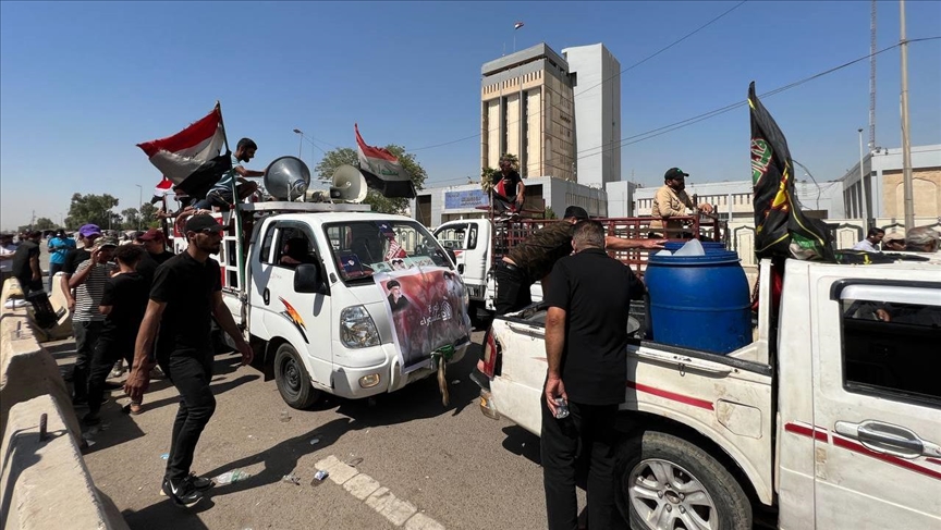 غوتيريش يحث العراقيين على تجاوز الخلافات وتجنب العنف