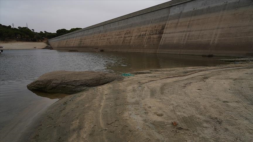 Governor of United States' Mississippi declares emergency amid water crisis