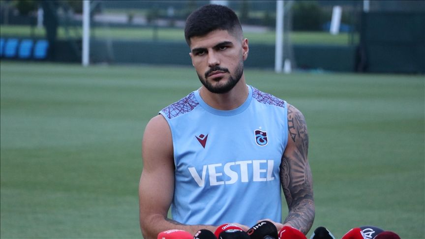 Trabzonspor'un sol beki Eren Elmalı: Şampiyonluk istiyorum