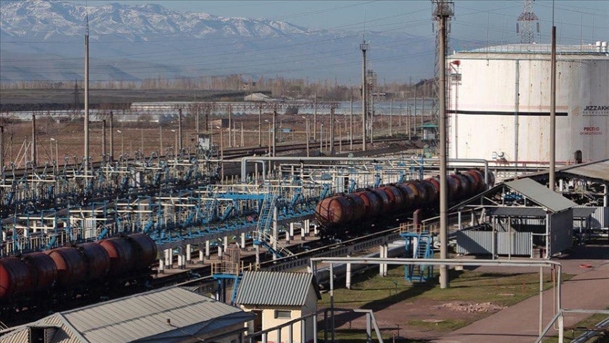 В Узбекистане откажутся от переработки импортной нефти