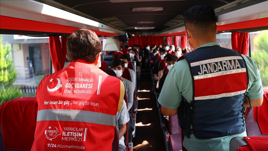 Göç İdaresi Başkanlığı: Türkiye, sınır dışı sayılarında Avrupa'yı geride bıraktı