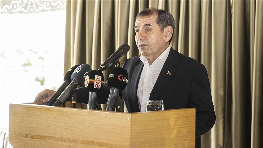Galatasaray Kulübü Başkanı Özbek: Yabancı kulüpleri yenmek, kulüpleri ve sporu rakiplerle aynı seviyeye taşımak demek