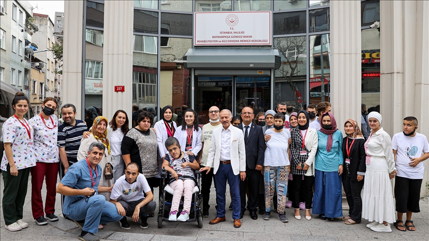 Bu merkezde engelli çocuklar eğitim, aileleri nefes alıyor
