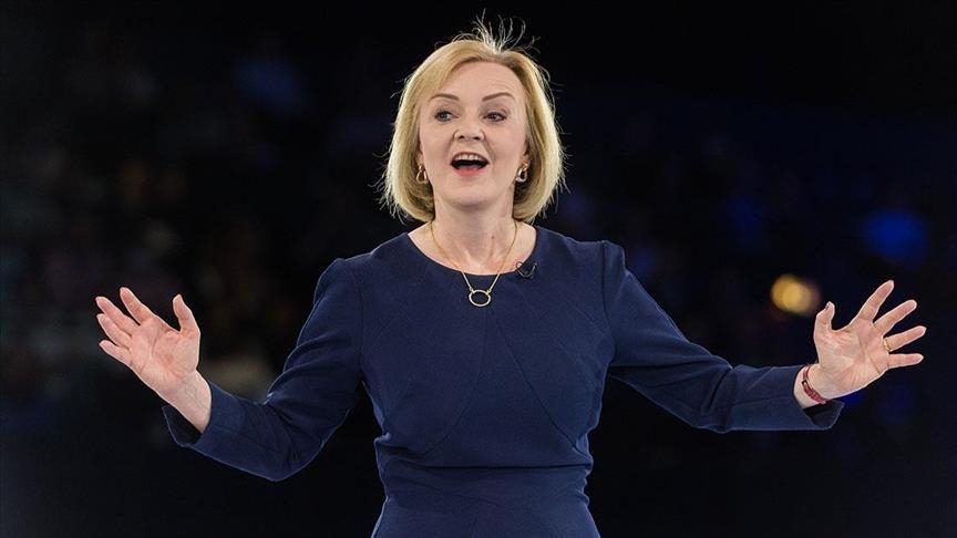 Liz Truss becomes UK’s 3rd female premier, replacing Boris Johnson